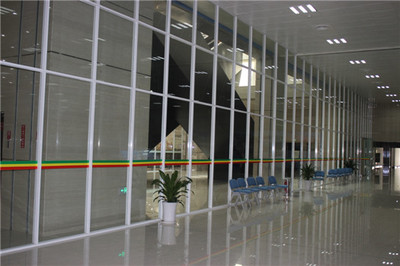 【山西亮科隔墻廠家晉中防火隔斷型材 防火系數高】價格,廠家,圖片,隔斷用板材,山東亮科裝飾工程-